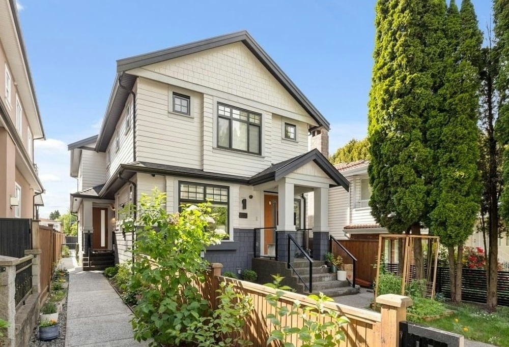 5867 Battison Street, Vancouver, BC, V5R 4M7