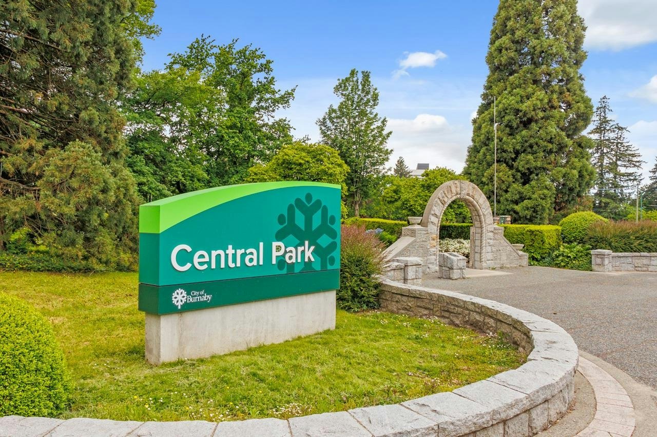 5867 Battison Street, Vancouver, BC, V5R 4M7 - 38