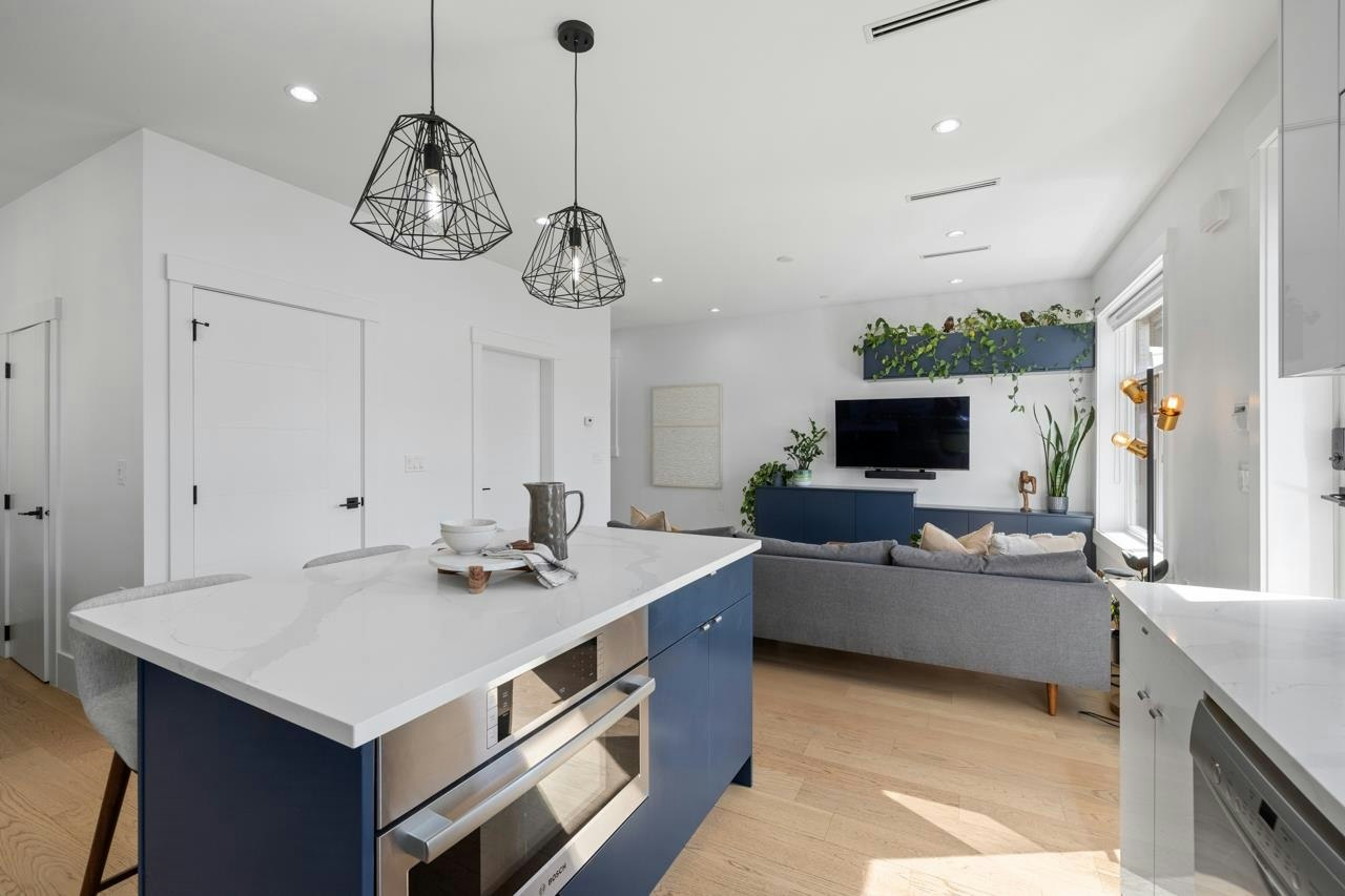 5867 Battison Street, Vancouver, BC, V5R 4M7 - 9