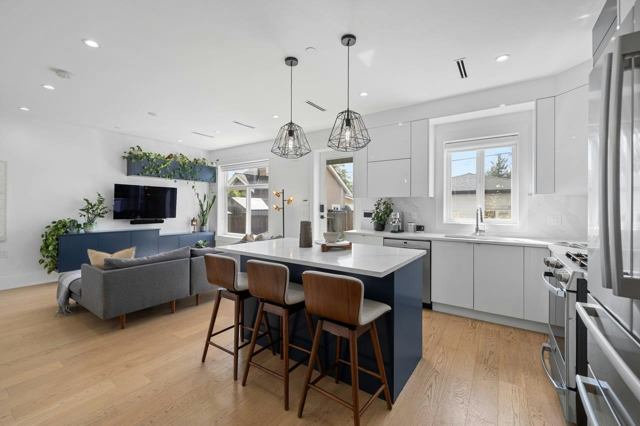 5867 Battison Street, Vancouver, BC, V5R 4M7 - 8