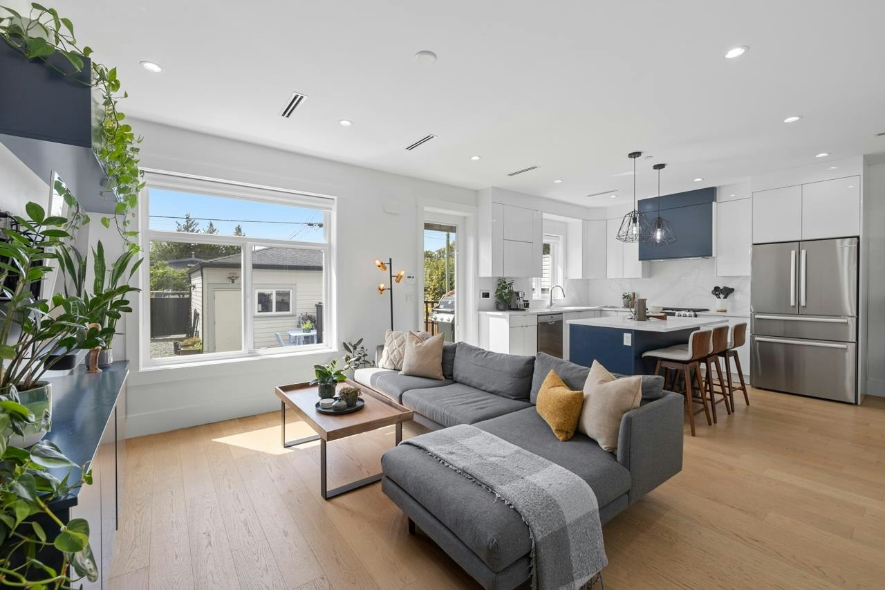 5867 Battison Street - 2