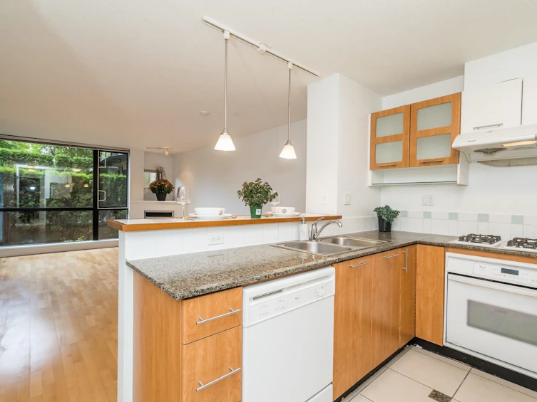 511-7831 Westminster Highway, Richmond, BC, V6X 4J4 - 3