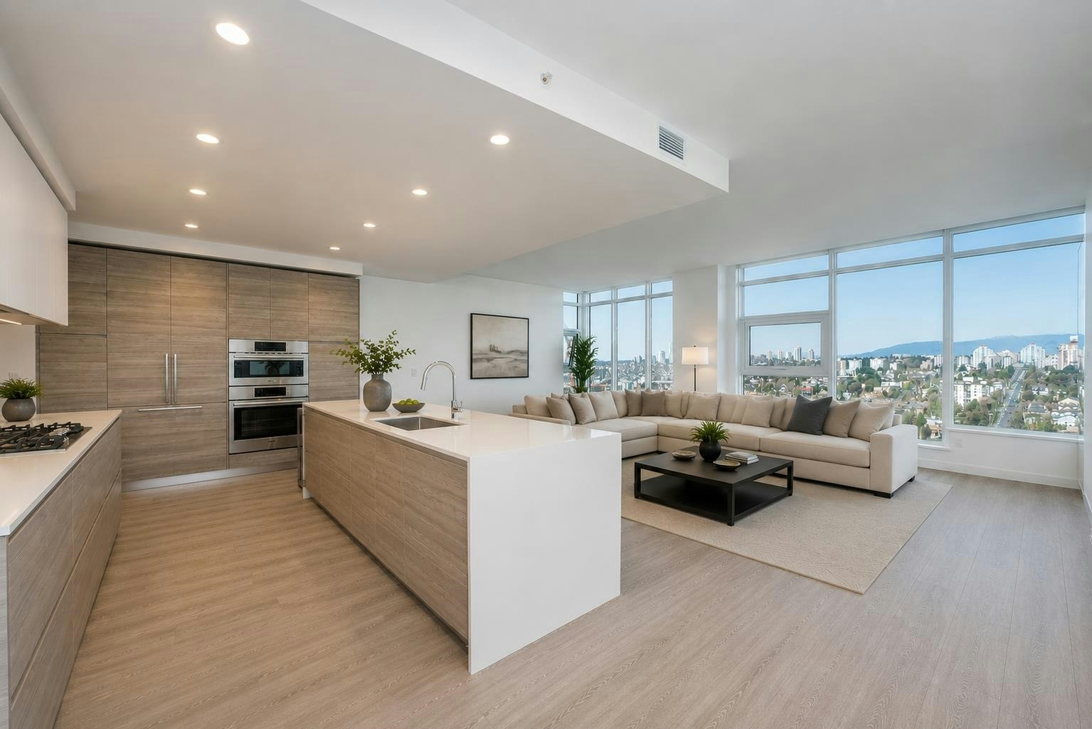 3602-660 Quayside Drive - 2