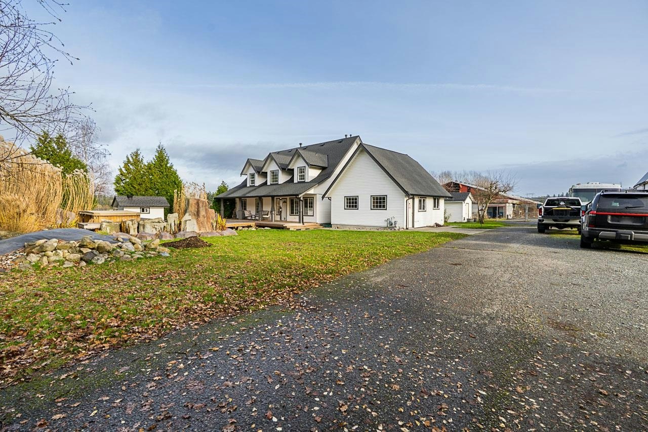 174 176 Street, Surrey, BC, V3S 9S4 - 2