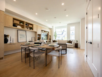 19779 75b Avenue - 5