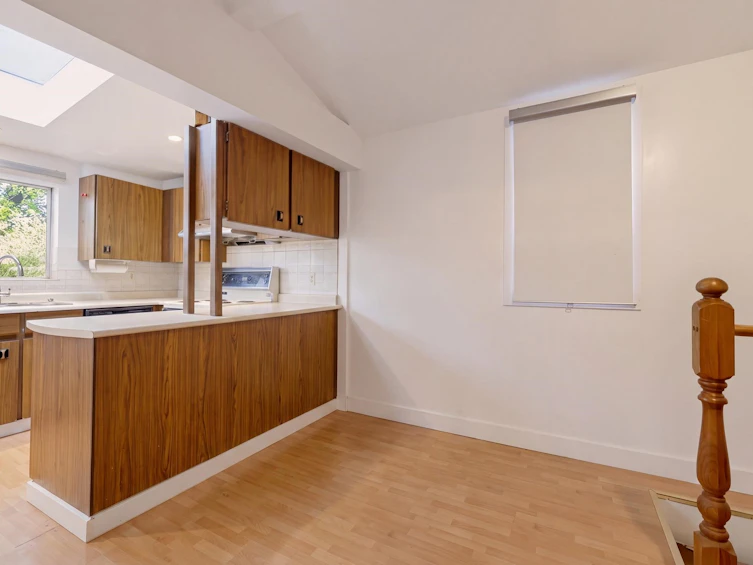 441 E 28th Avenue, Vancouver, BC, V5V 2N2 - 6
