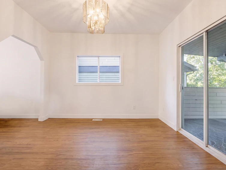441 E 28th Avenue, Vancouver, BC, V5V 2N2 - 11