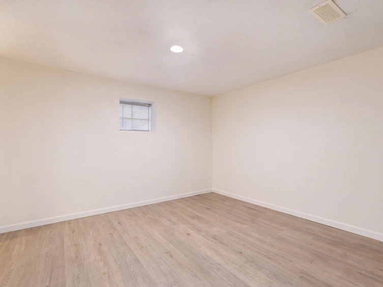 441 E 28th Avenue, Vancouver, BC, V5V 2N2 - 17