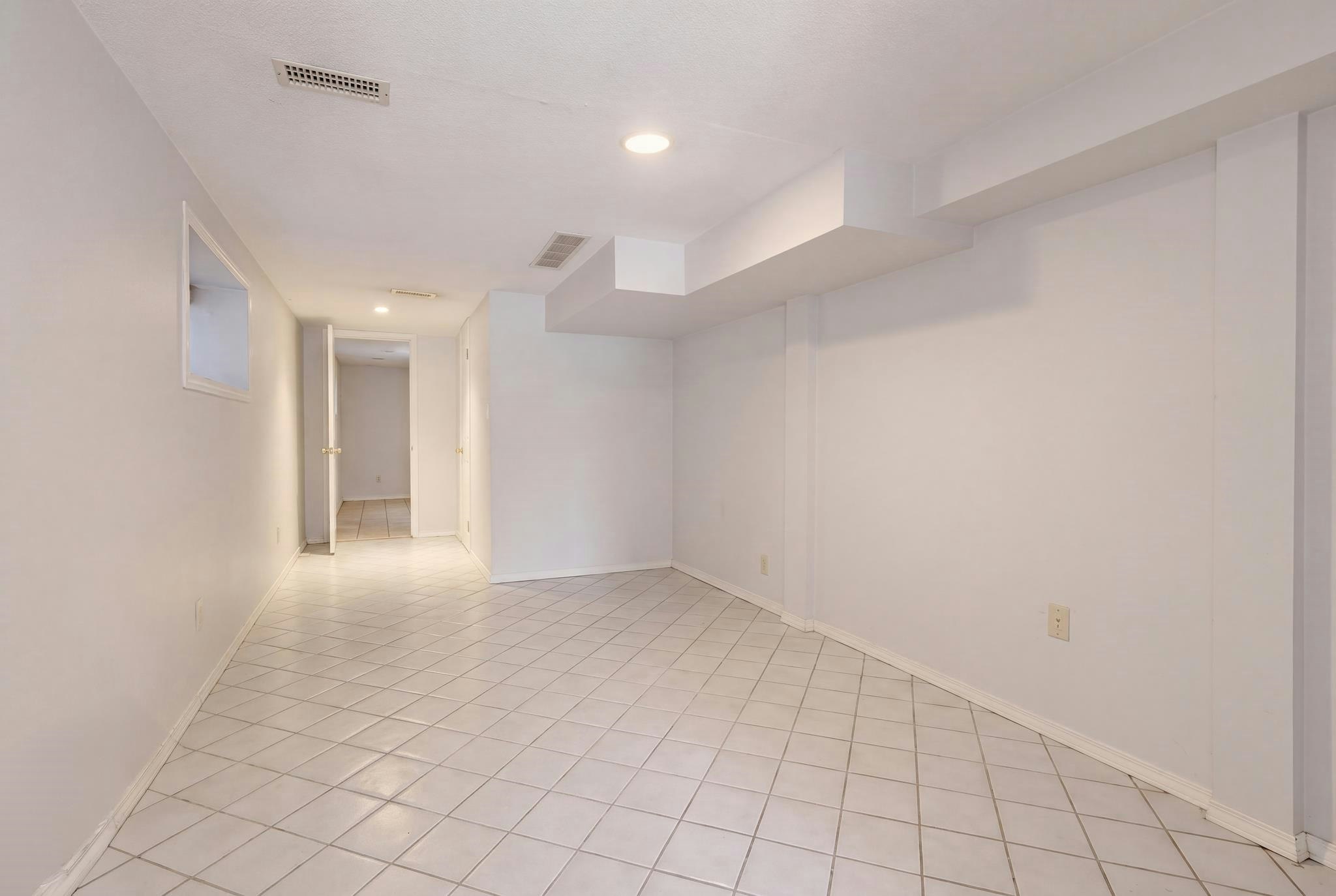 441 E 28th Avenue, Vancouver, BC, V5V 2N2 - 20