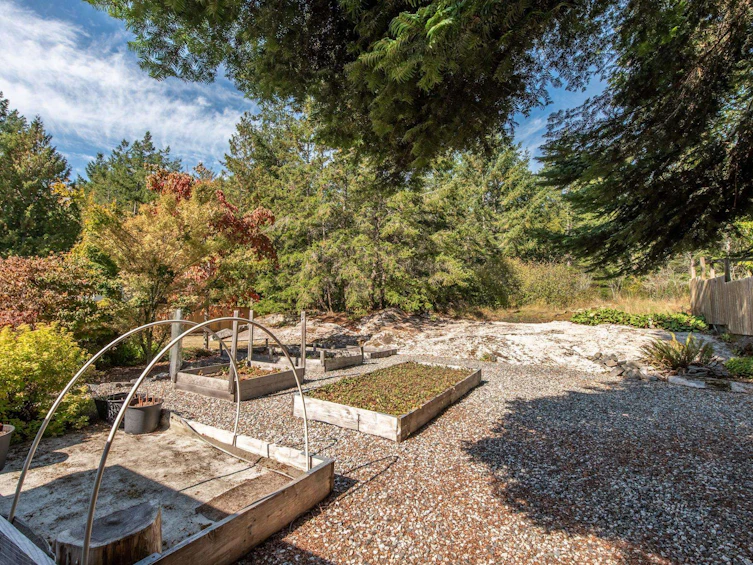 4144 Browning Road, Roberts Creek, BC, V7Z 0A2 - 31