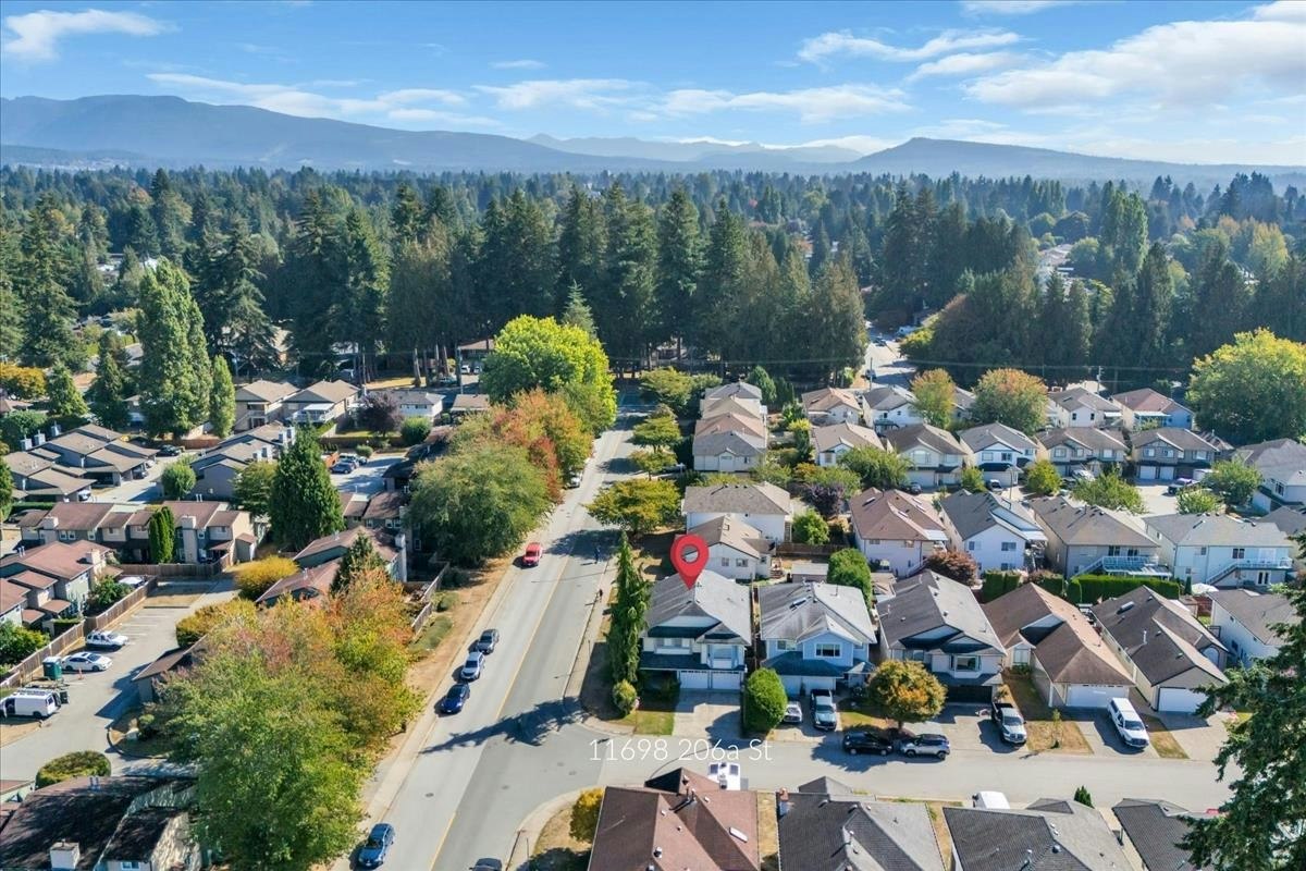11698 206a Street, Maple Ridge, BC, V2X 0X8 - 27