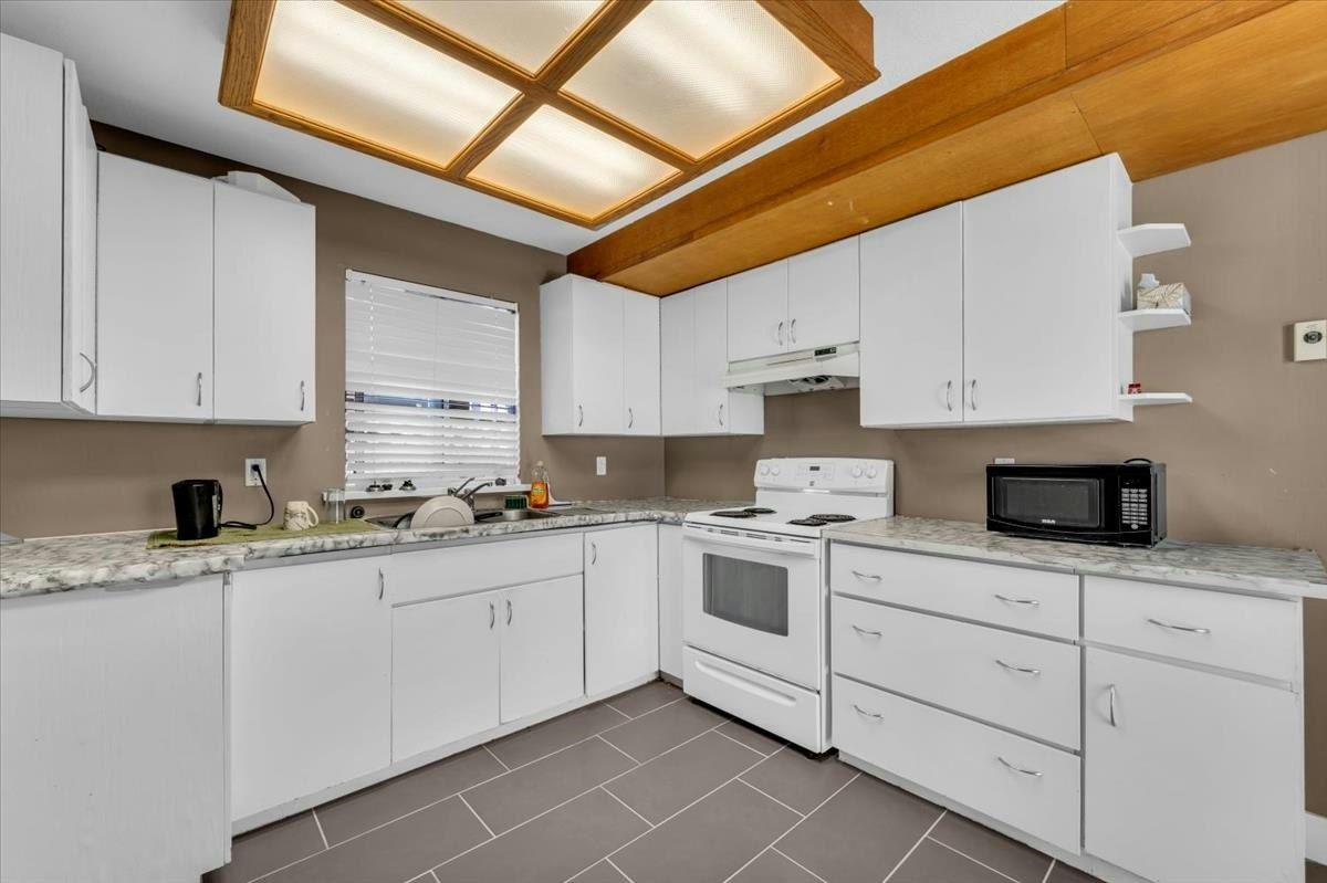 11698 206a Street, Maple Ridge, BC, V2X 0X8 - 21
