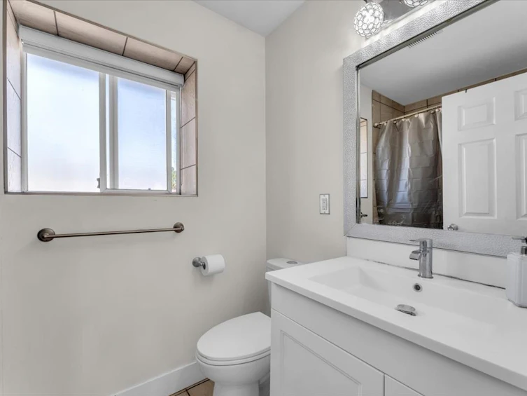 11698 206a Street, Maple Ridge, BC, V2X 0X8 - 17