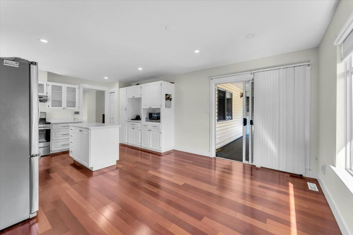 11698 206a Street, Maple Ridge, BC, V2X 0X8 - 8