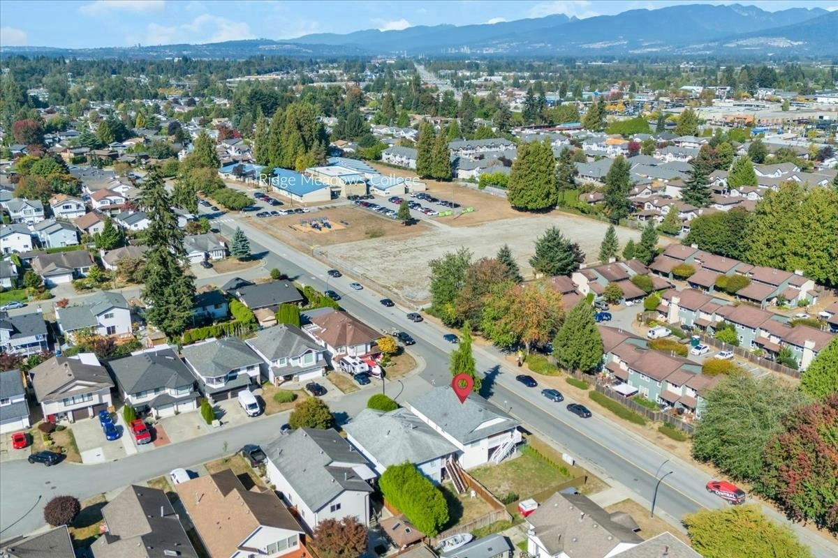 11698 206a Street, Maple Ridge, BC, V2X 0X8 - 28