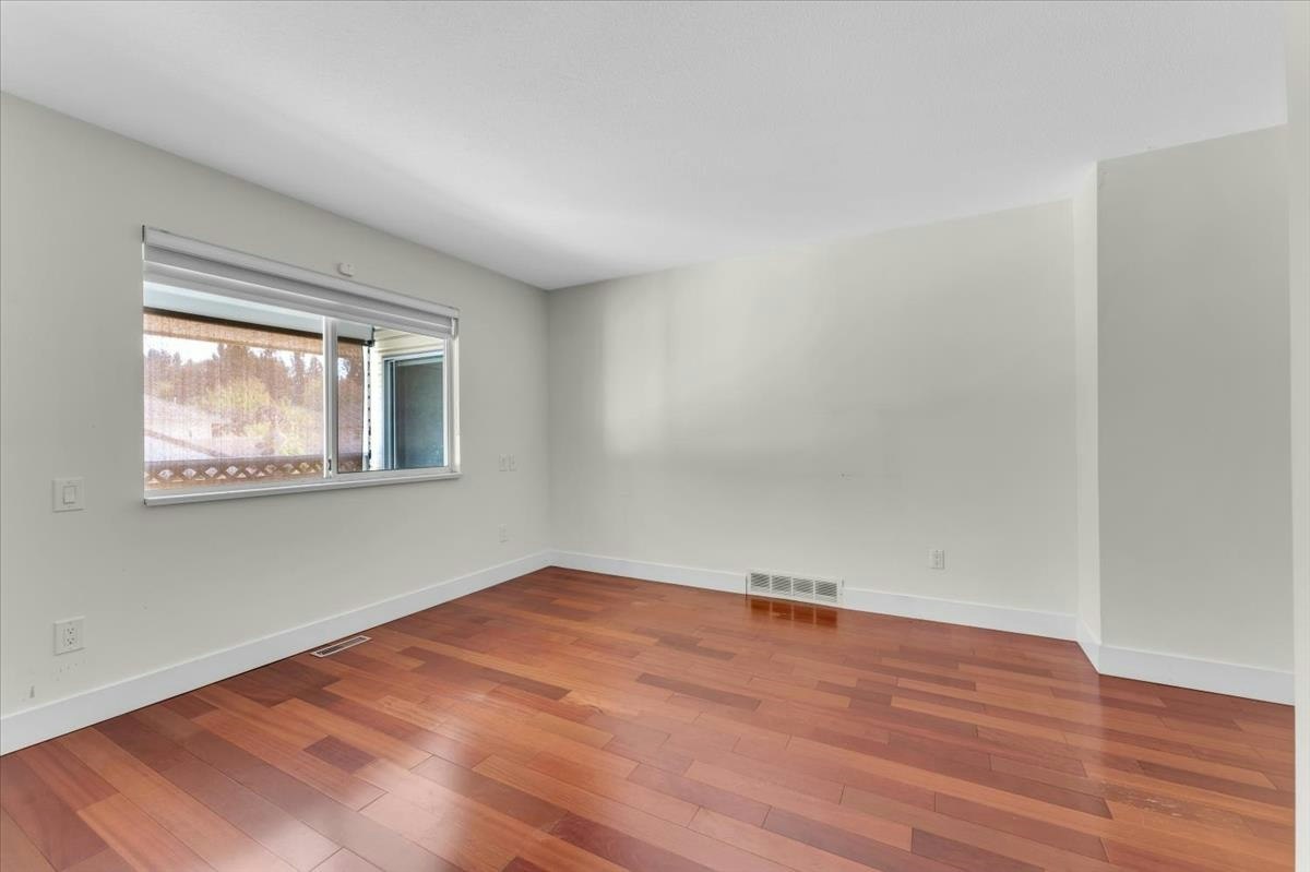 11698 206a Street, Maple Ridge, BC, V2X 0X8 - 13