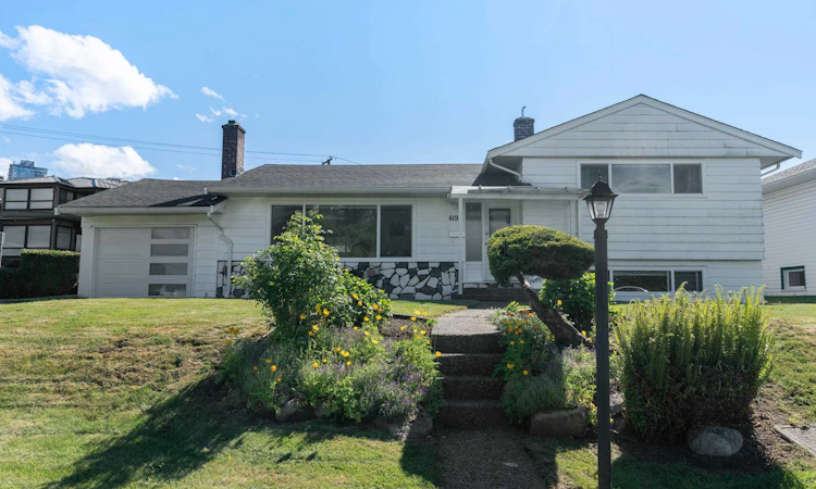4194 Cherrywood Crescent