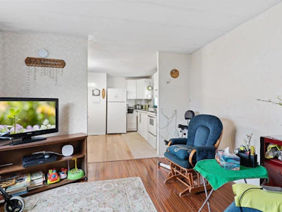 88-5742 Unsworth Road - 5
