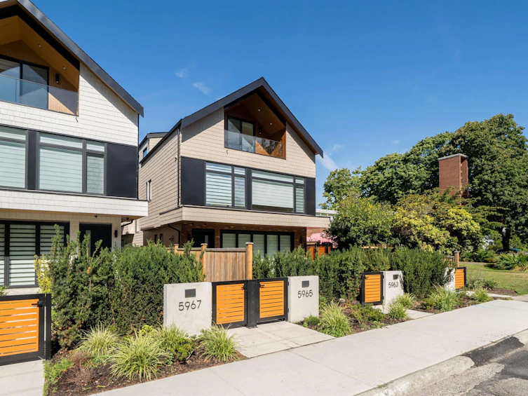 2-5963 Granville Street, Vancouver, BC, V6M 3C9