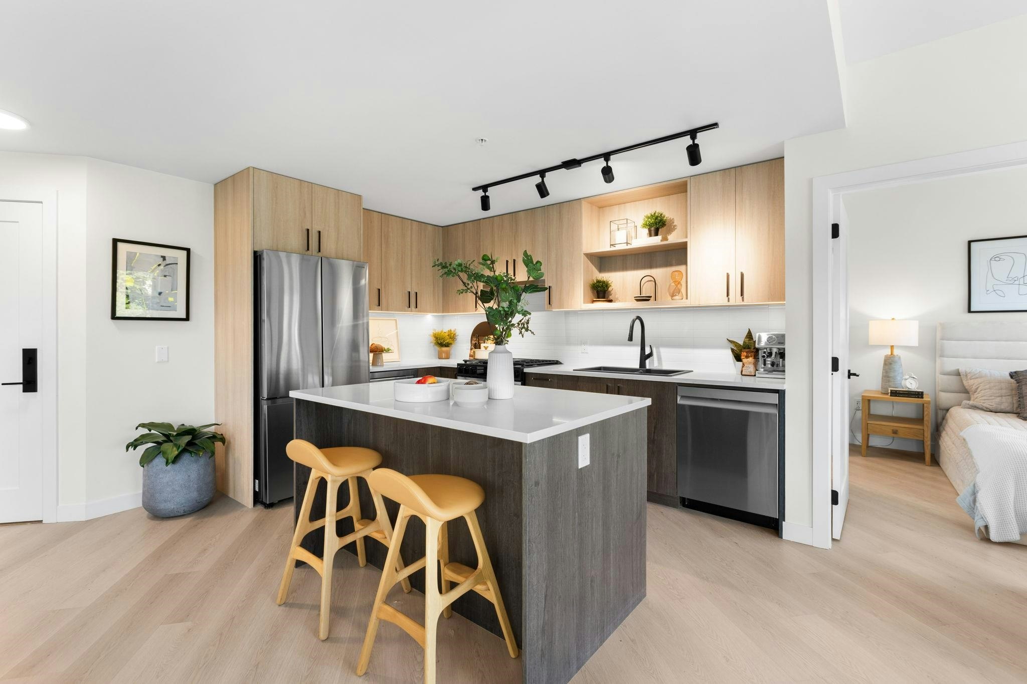 PH604-1100 Clarke Road, Port Moody, BC, V3H 0N3 - 11
