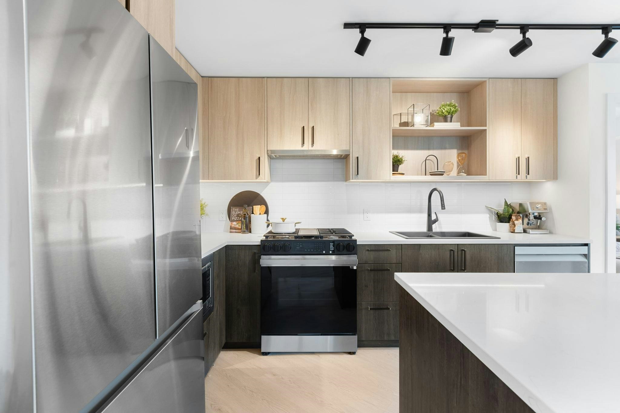 PH604-1100 Clarke Road, Port Moody, BC, V3H 0N3 - 12