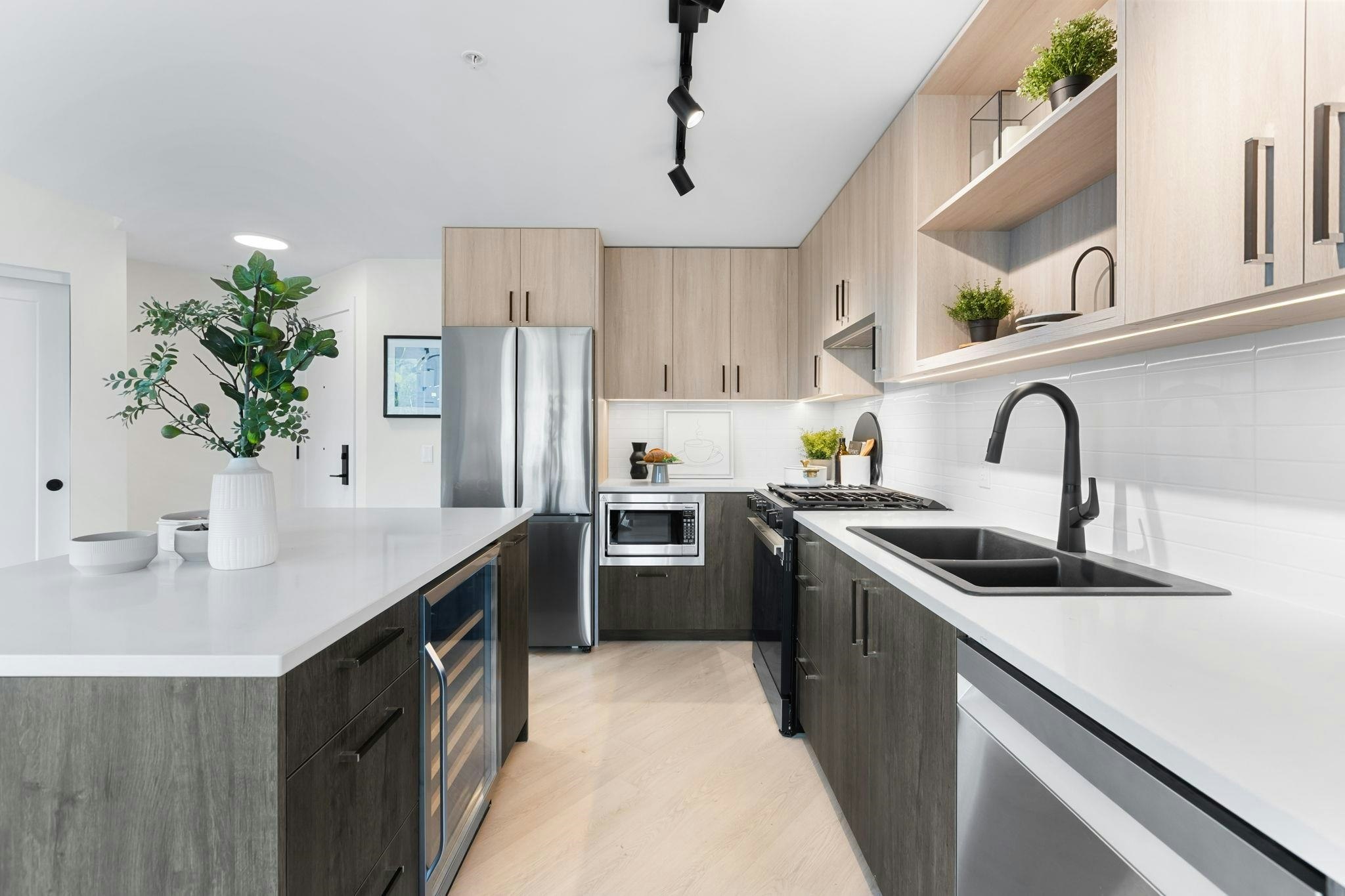 PH604-1100 Clarke Road, Port Moody, BC, V3H 0N3 - 13