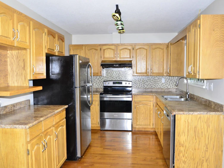 14645 18 Avenue, Surrey, BC, V4A 7R3 - 12