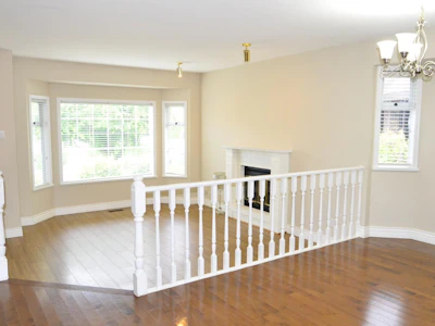 14645 18 Avenue - 4