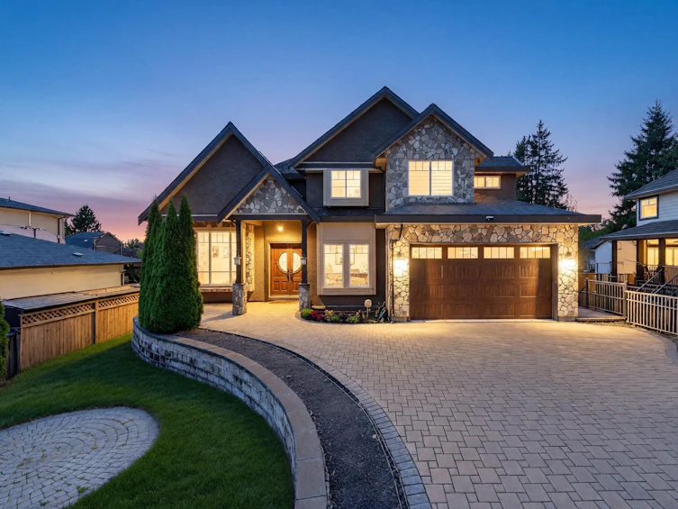 8245 144a Street, Surrey, BC, V3S 2X9