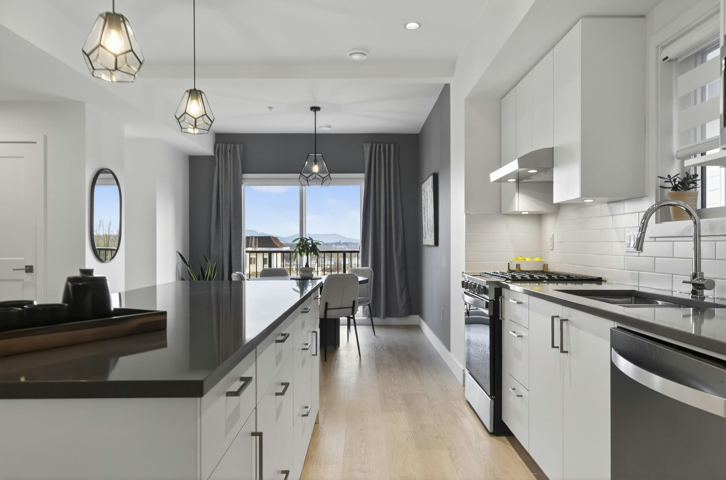 83-7381 Preston Boulevard - 5