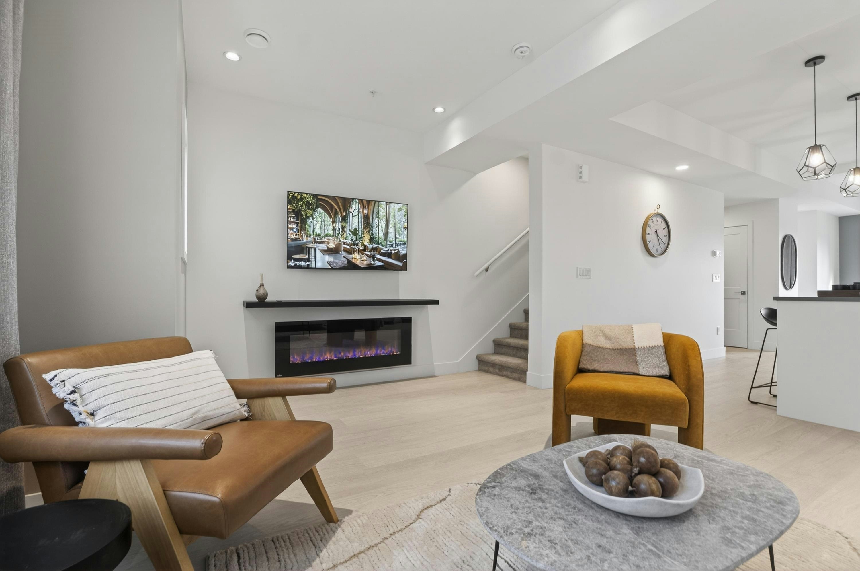 83-7381 Preston Boulevard - 2