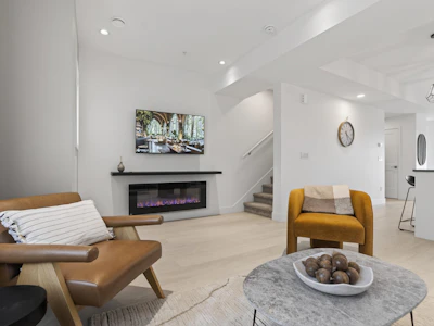 83-7381 Preston Boulevard - 2