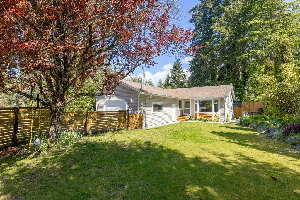 5700 Trident Avenue, Sechelt, BC, V0N 3A0 - 30