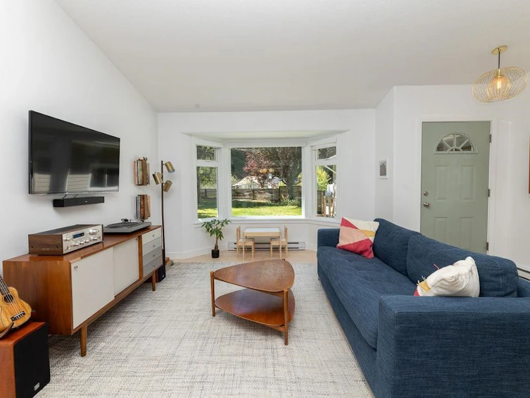5700 Trident Avenue, Sechelt, BC, V0N 3A0 - 10