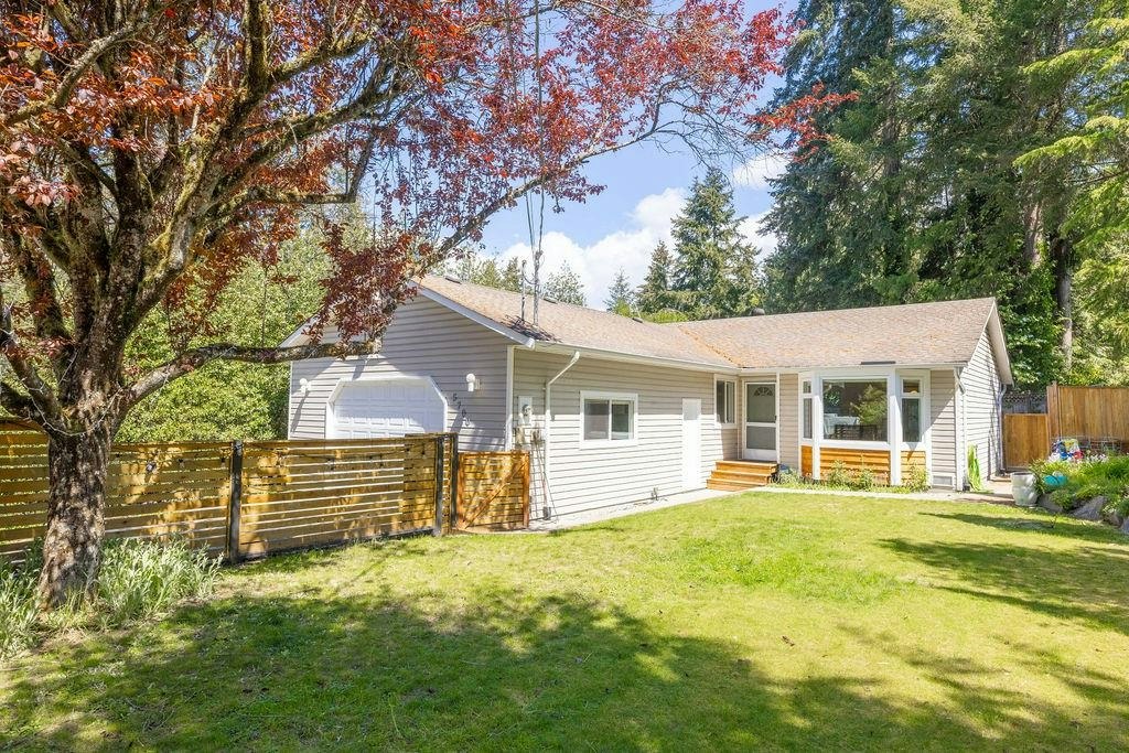 5700 Trident Avenue, Sechelt, BC, V0N 3A0 - 4