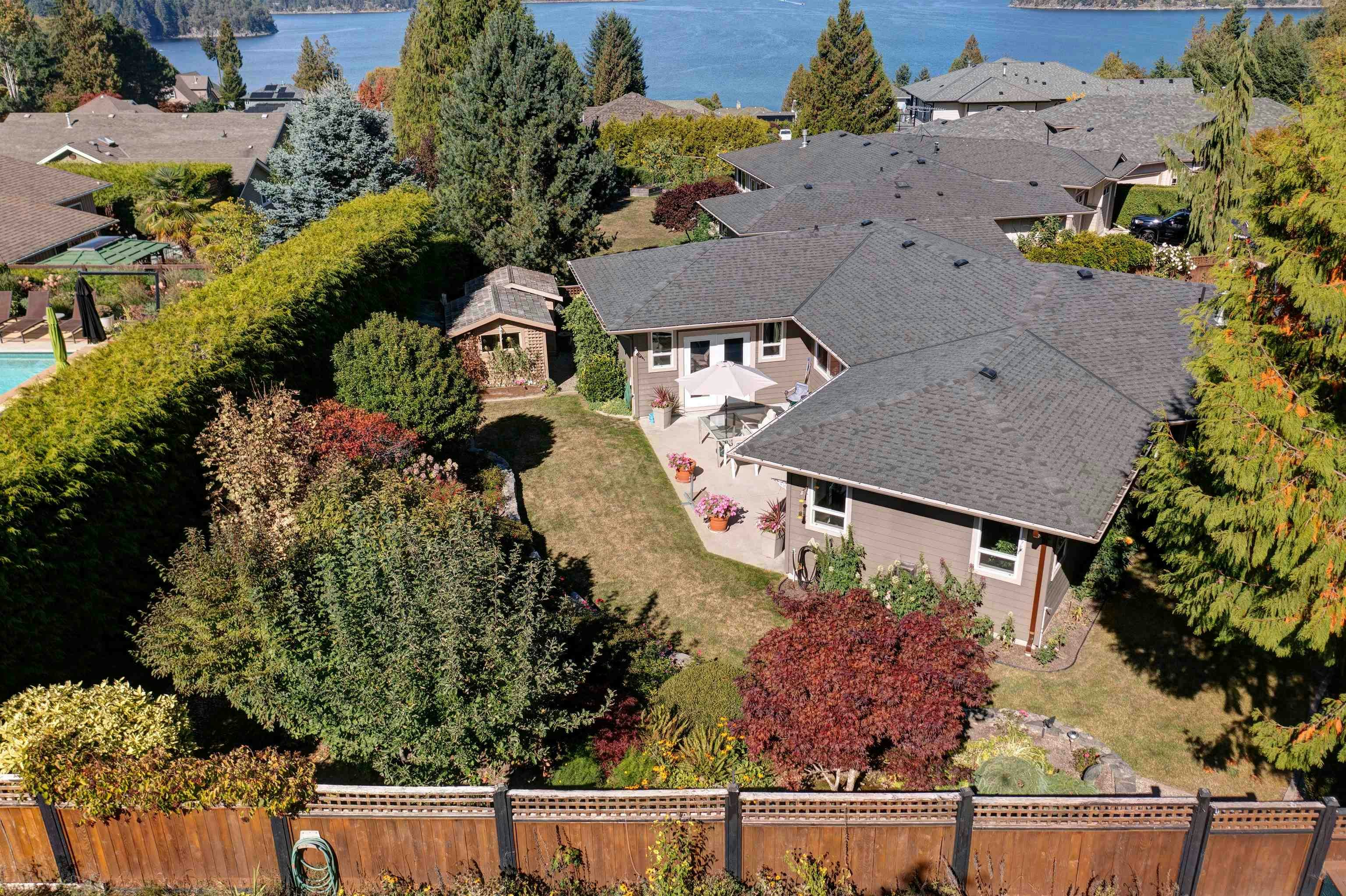 6388 Piper Place, Sechelt, BC, V7Z 0L1 - 34
