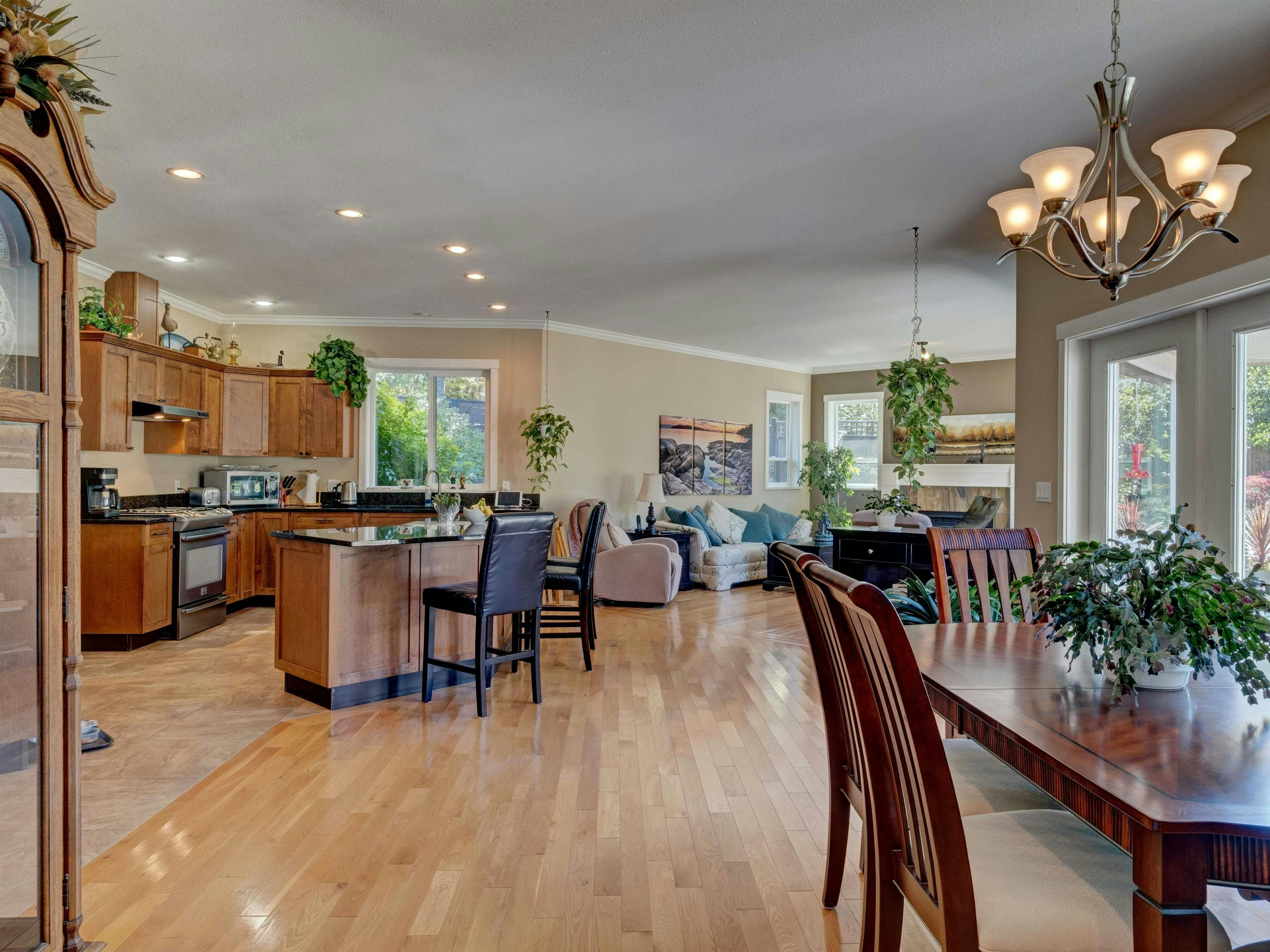 6388 Piper Place, Sechelt, BC, V7Z 0L1 - 16