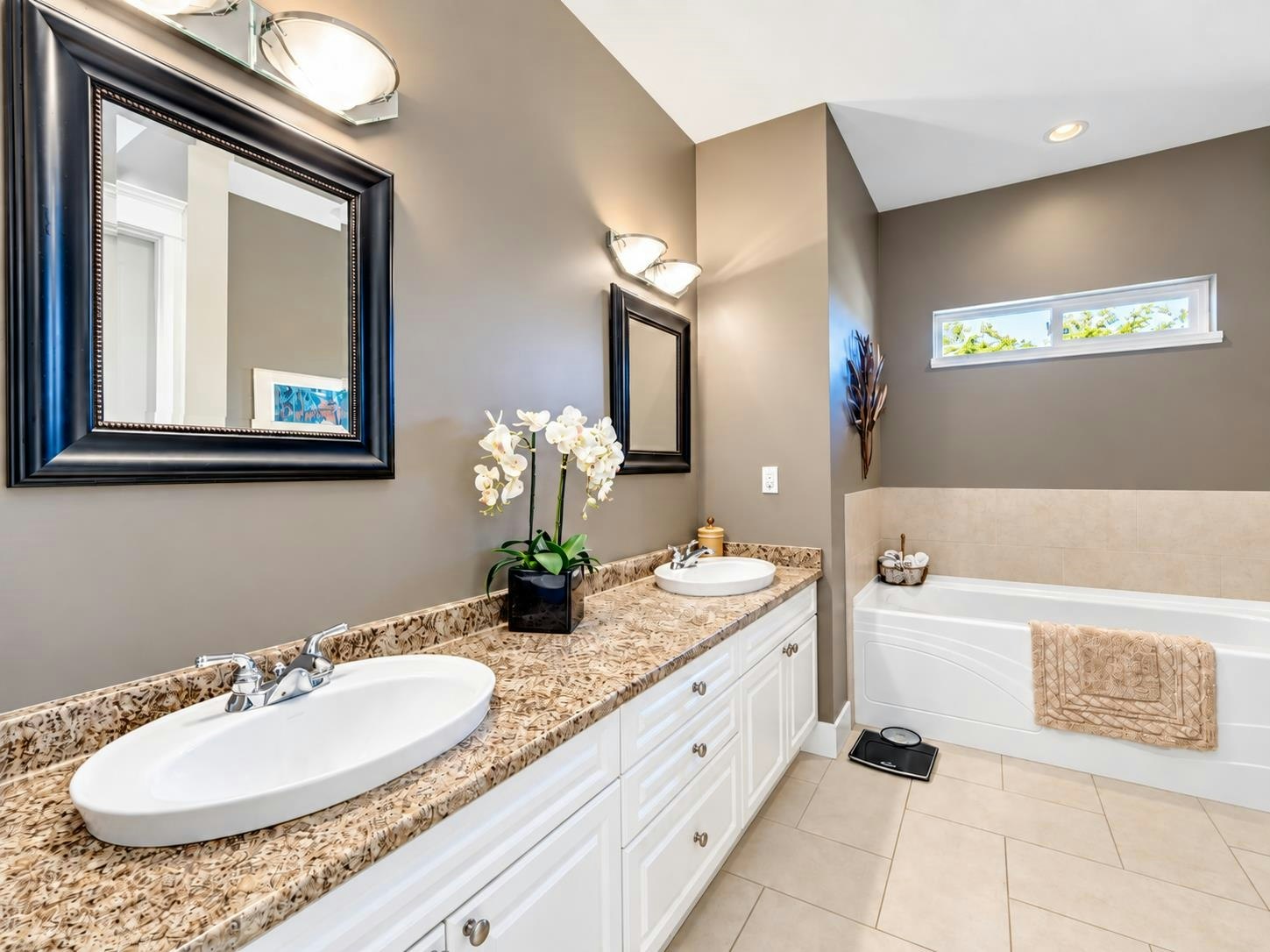6388 Piper Place, Sechelt, BC, V7Z 0L1 - 26