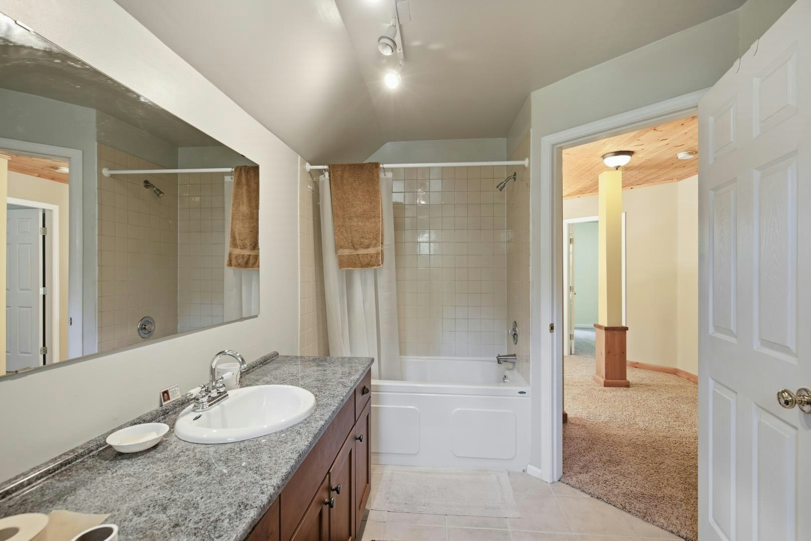 5280 Bear Bay Road, Pender Harbour Egmont, BC, V0N 1S1 - 18