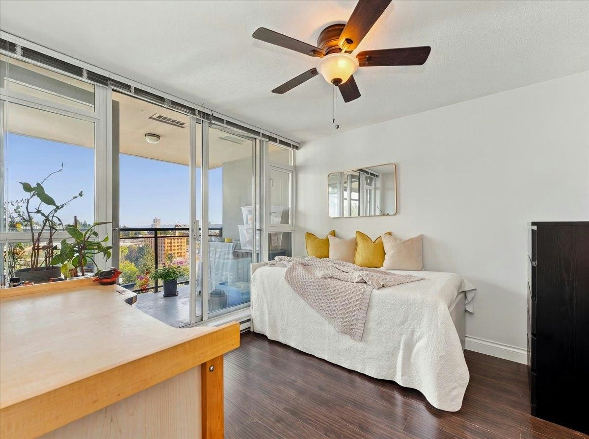 1608-555 Delestre Avenue - 4