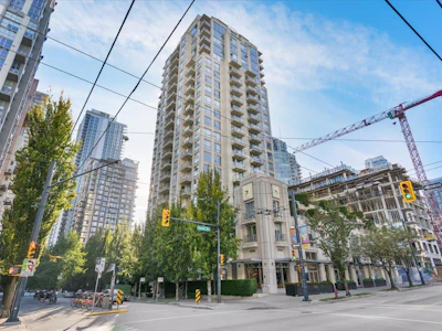 2303-1225 Richards Street - 3
