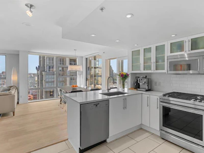 2303-1225 Richards Street - 4