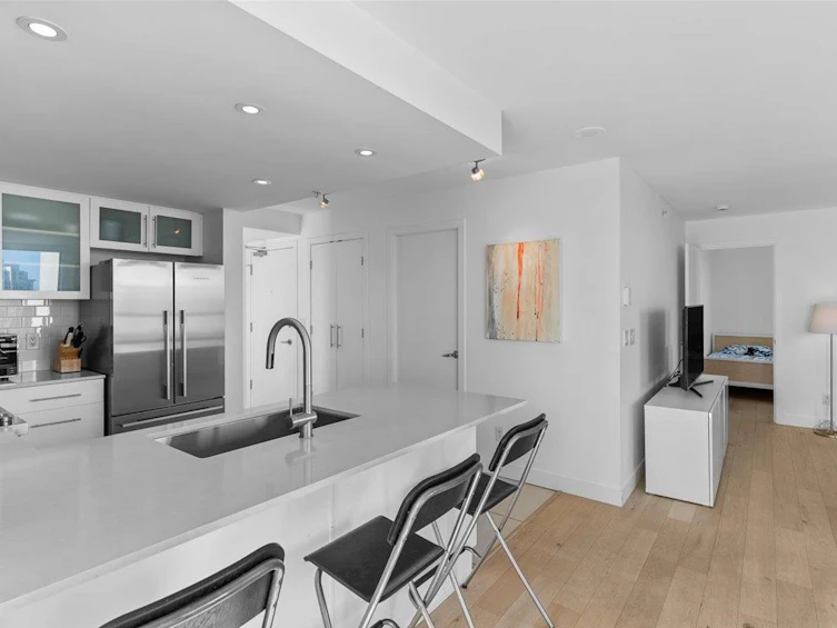2303-1225 Richards Street, Vancouver, BC, V6B 1E6 - 7