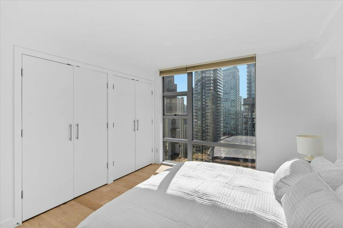 2303-1225 Richards Street, Vancouver, BC, V6B 1E6 - 24