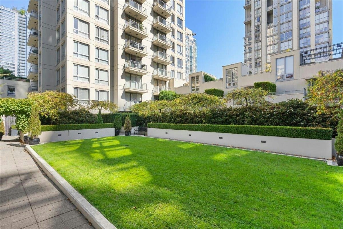 2303-1225 Richards Street, Vancouver, BC, V6B 1E6 - 36