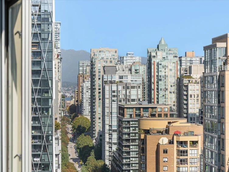 2303-1225 Richards Street, Vancouver, BC, V6B 1E6 - 17