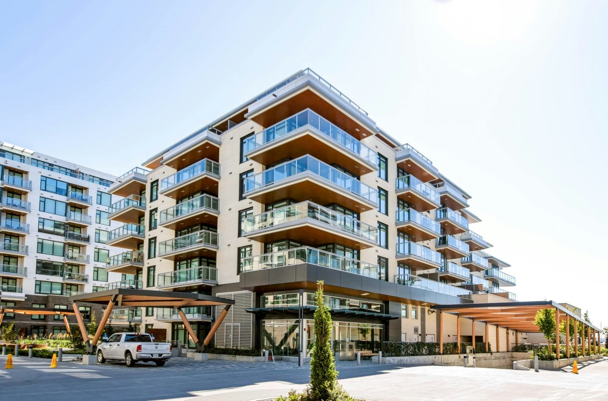 704-777 Harbour Way, North Vancouver, BC, V7P 0G2