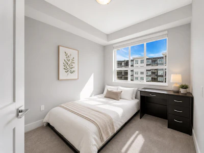 4415-2180 Kelly Avenue - 5
