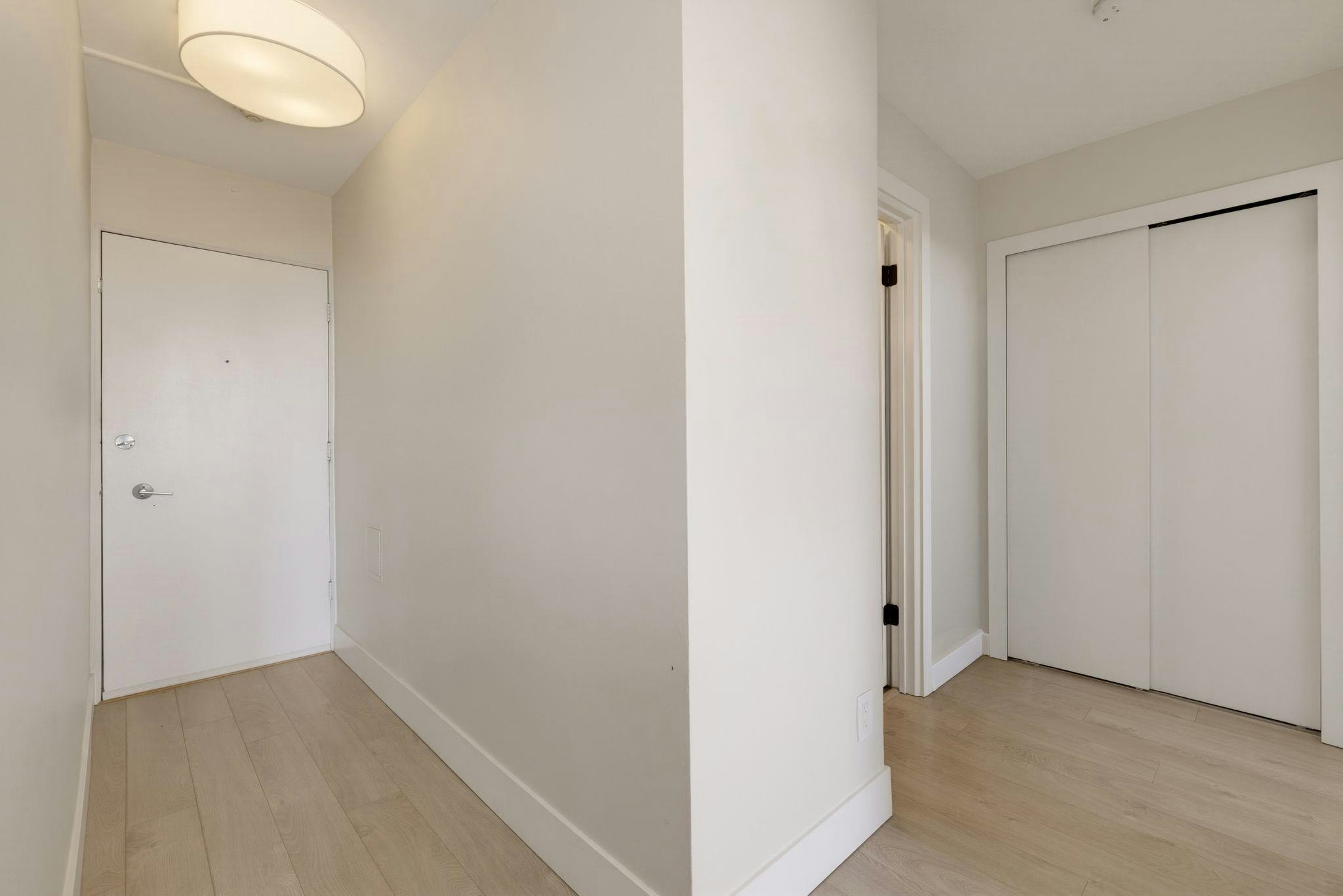 902-2370 W 2nd Avenue, Vancouver, BC, V6K 1J2 - 12