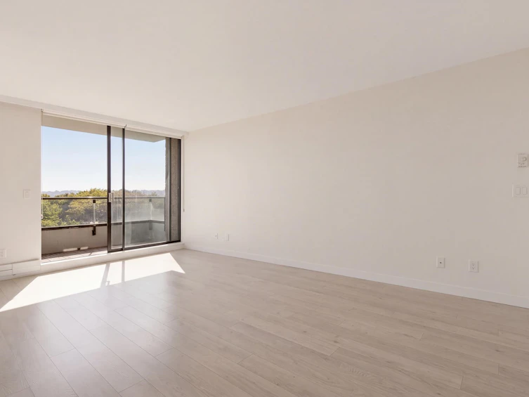 902-2370 W 2nd Avenue, Vancouver, BC, V6K 1J2 - 2